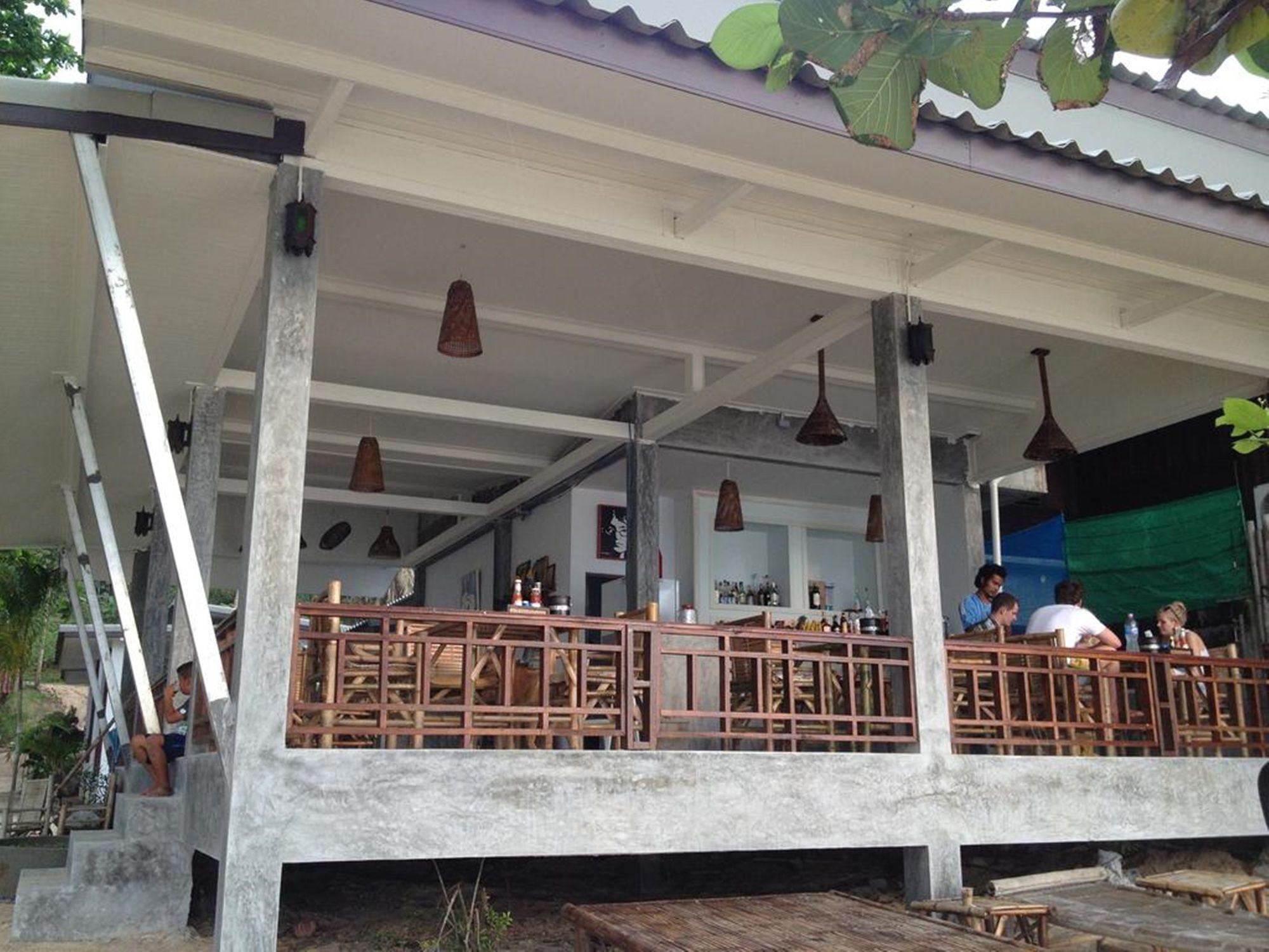 Benjamin'S Hut Hotel Srithanu Exterior foto