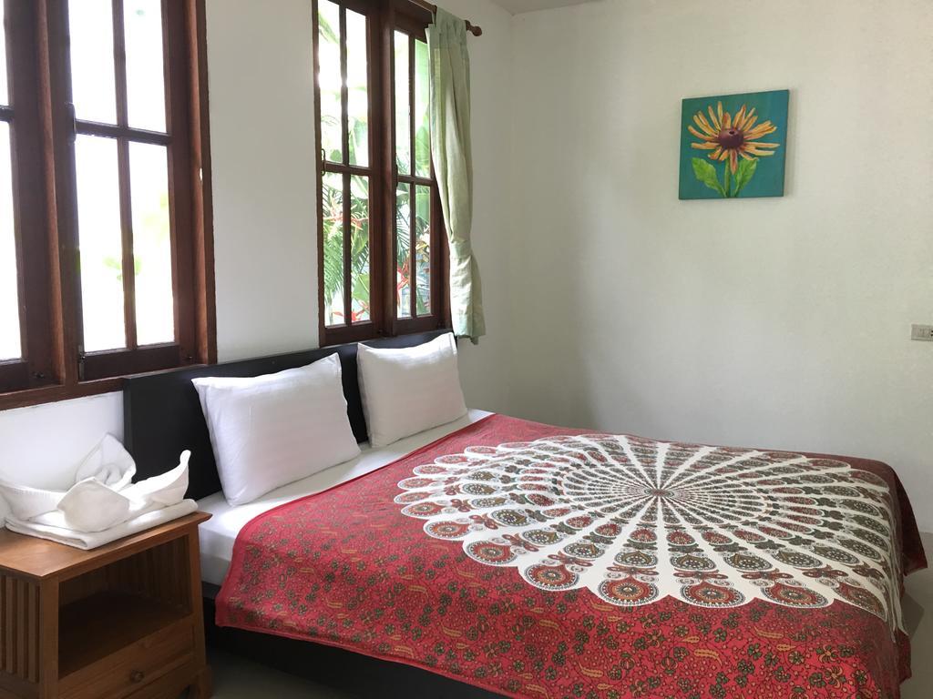 Benjamin'S Hut Hotel Srithanu Exterior foto