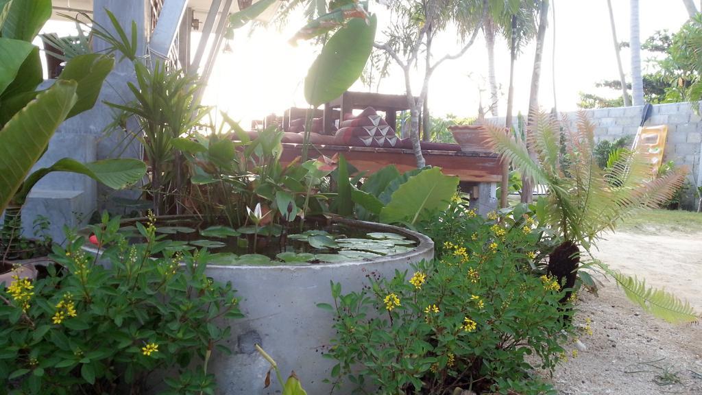 Benjamin'S Hut Hotel Srithanu Exterior foto